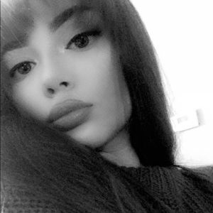 Meet your Posher, Marianna